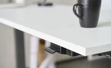 höhenverstellbarer Schreibtisch