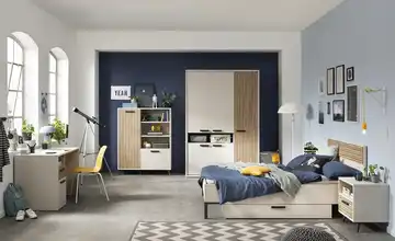 Kleiderschrank  